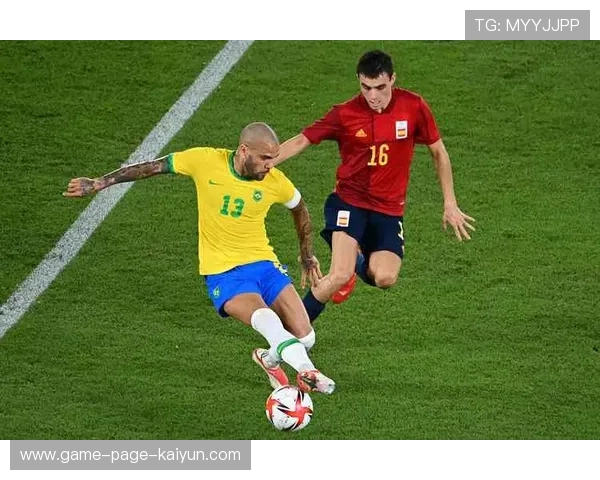 巴萨佩德里右脚推射近距离命中赢得赞誉