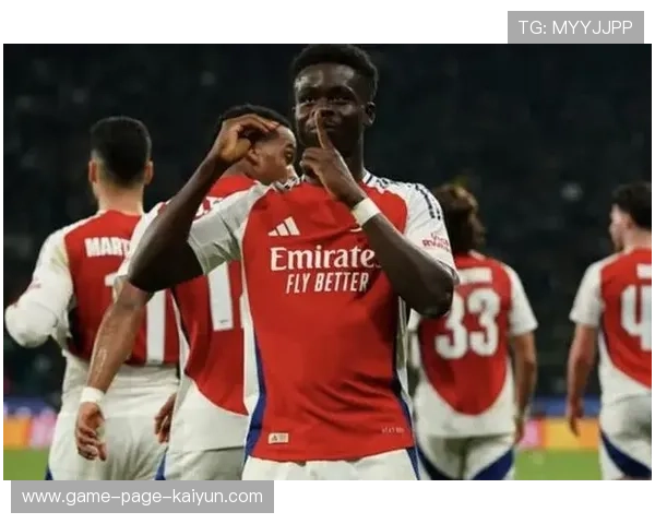 萨卡高速下底传中，阿森纳火力不断