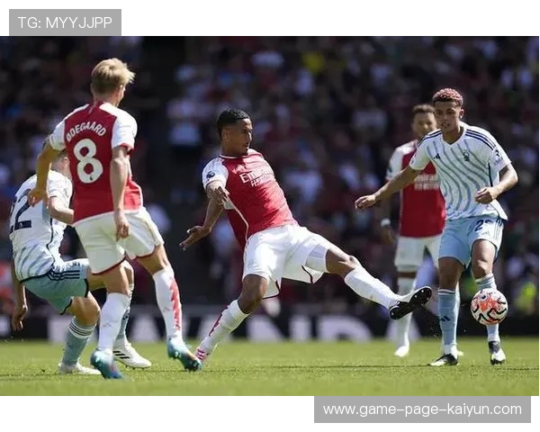 阿森纳马丁内利外脚背传中助攻队友建功