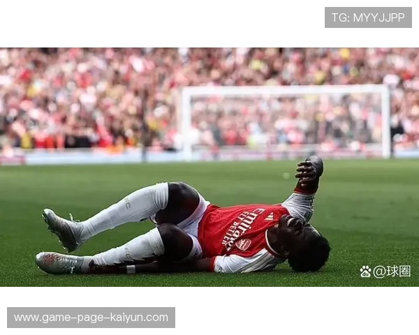 萨卡中场断球后一脚分球助攻 萨卡中场断球后一脚分球助攻