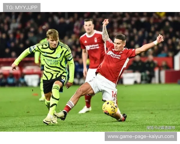 英超曼联角球轮换出奇制胜,终场庆祝不停